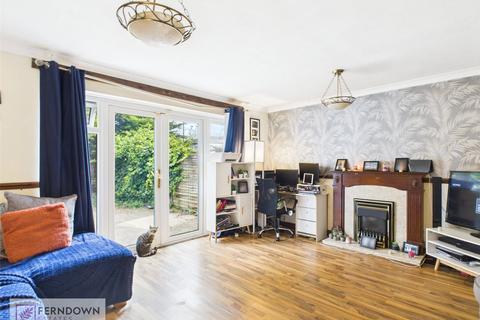3 bedroom terraced house for sale, Exeter Drive, Marston Green, Birmingham, West Midlands, B37