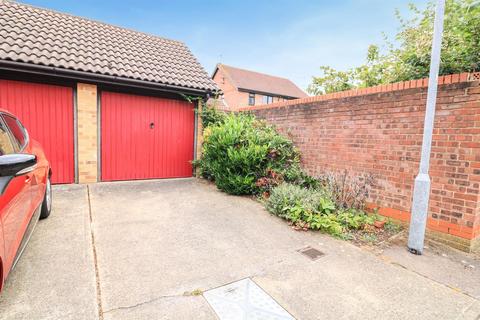 6 Tyssen Mead, Boreham, Chelmsford, CM3 3HX
