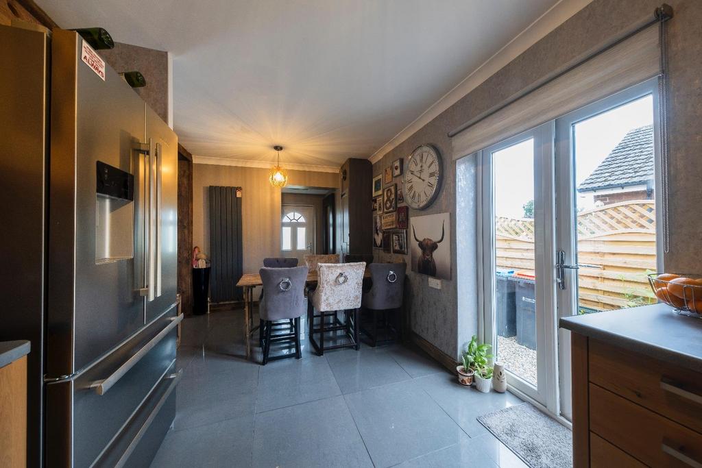 6 Brookside-005.JPG