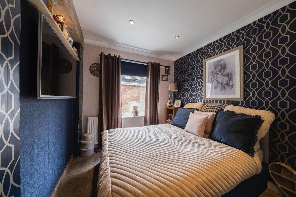 6 Brookside-022.JPG