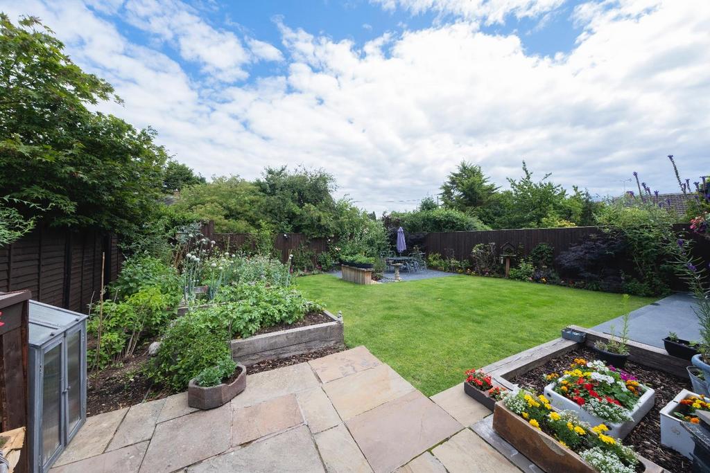 6 Brookside-029.JPG
