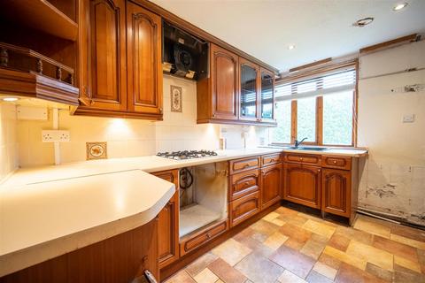 Alder Hill Lodge Stonegate Road, Leeds, LS6 4JG