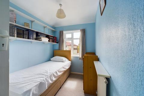 38 Devon Way, Chessington, KT9 2RJ