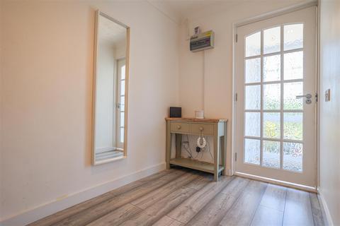 44 Northend, Hemel Hempstead, HP3 8TU