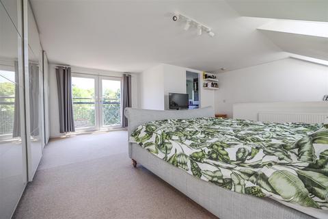 44 Northend, Hemel Hempstead, HP3 8TU