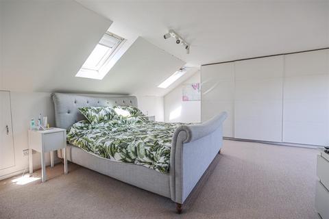44 Northend, Hemel Hempstead, HP3 8TU