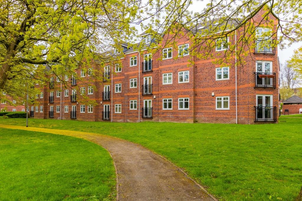 Brackenhurst Drive, Leeds LS17 2 bed apartment for sale £185,000