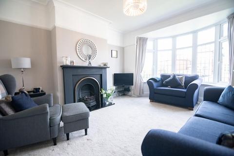 13 Barthorpe Crescent, Leeds, LS17 5PE