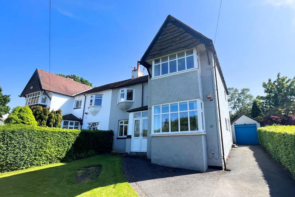 The Nook, Leeds LS17 4 bed semidetached house for sale £475,000