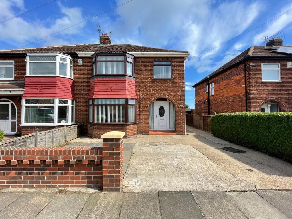 Westbrooke Avenue, Brooke Estate... 3 bed semidetached house £149,950