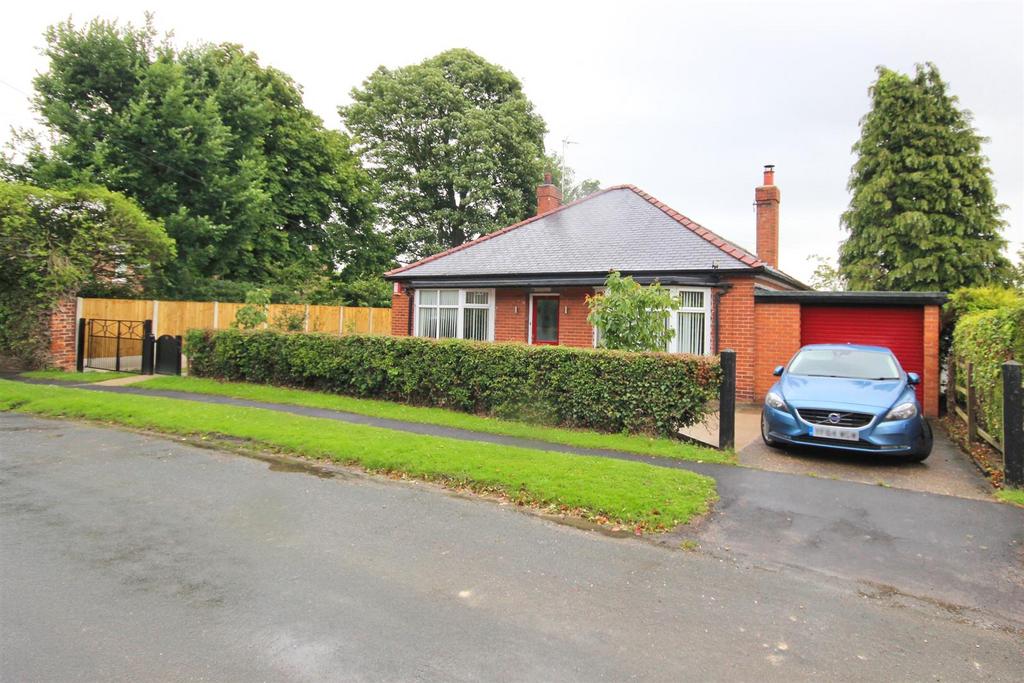 North Road, Lund, Driffield 2 bed detached bungalow £495,000