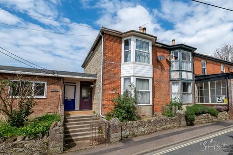 2 bedroom terraced house for sale - Newport Road, Niton, Ventnor