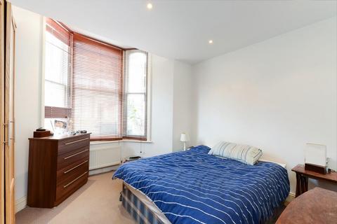 2 bedroom flat to rent, Kellett road, SW2