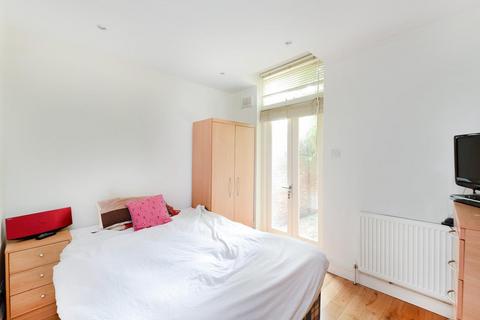 2 bedroom flat to rent, Kellett road, SW2