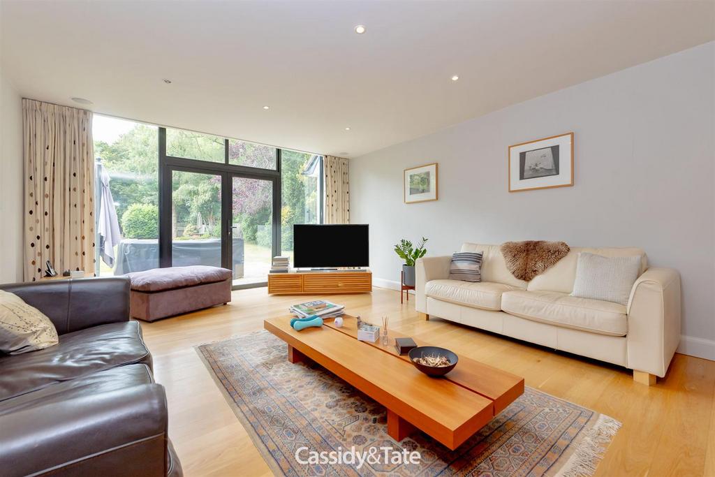 152 Marshalswick Lane 025.jpg