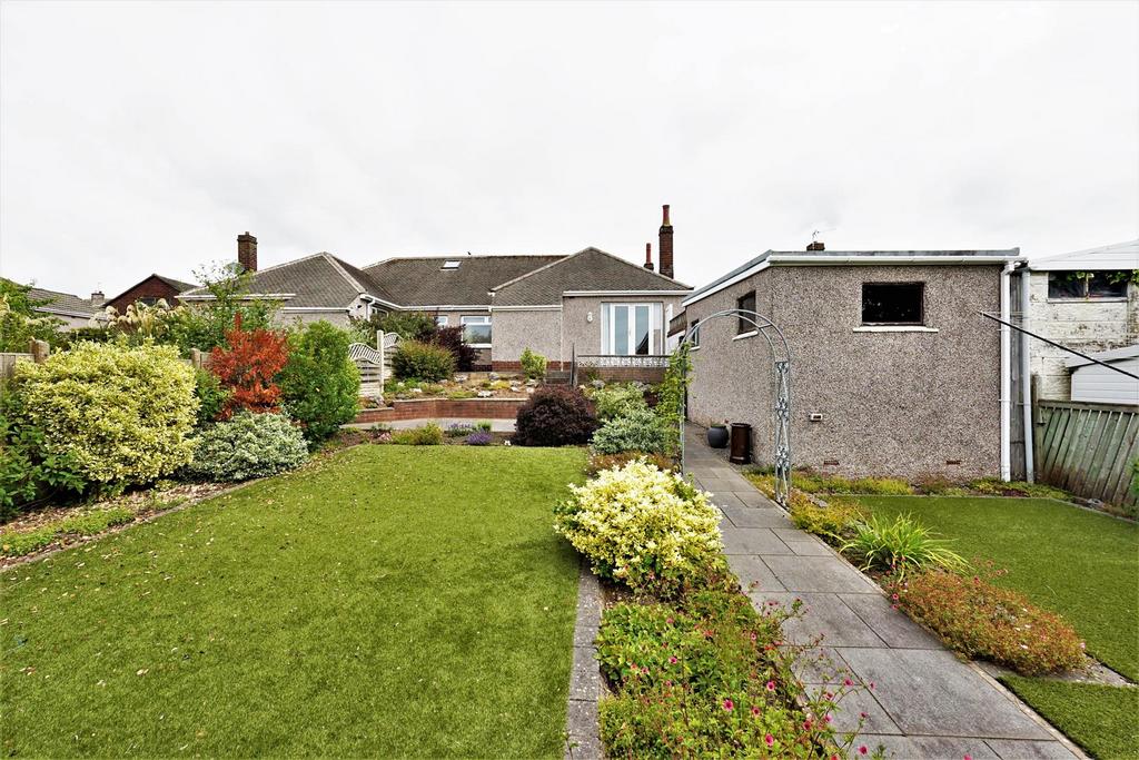 Portland Crescent, BarrowInFurness 3 bed semidetached bungalow £