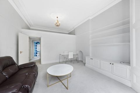1 bedroom flat to rent, Campden Hill Gardens, W8