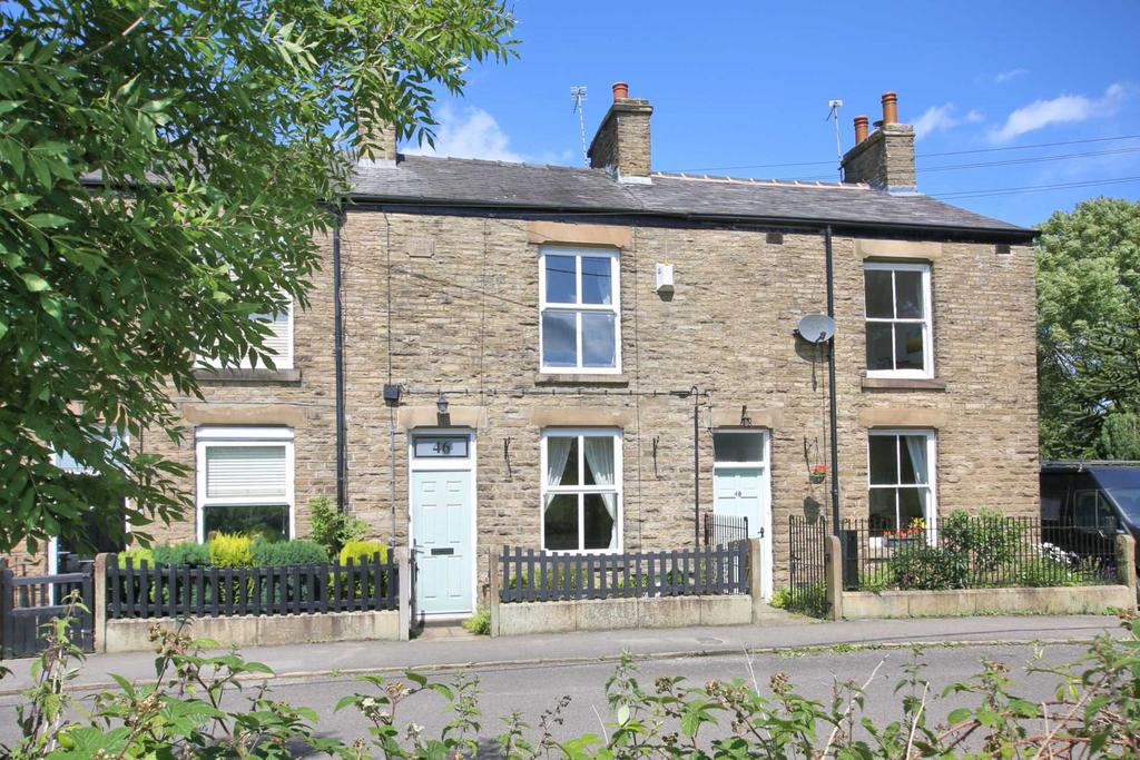 Clarke Lane, Bollington 2 bed terraced house £350,000
