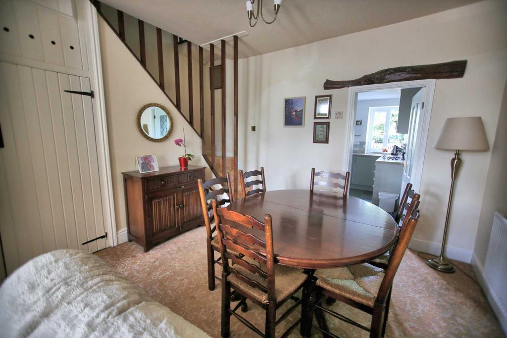 Clarke Lane, Bollington 2 bed terraced house £350,000