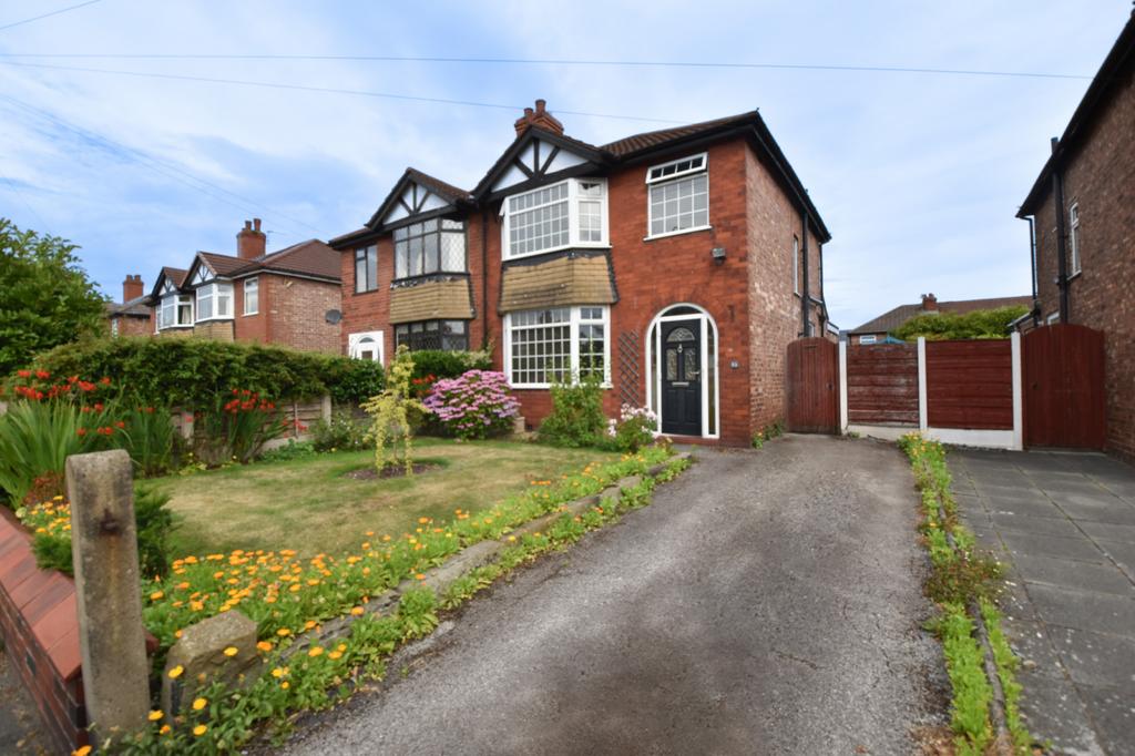 Brook Lane, Timperley, WA15 3 bed semidetached house for sale £425,000