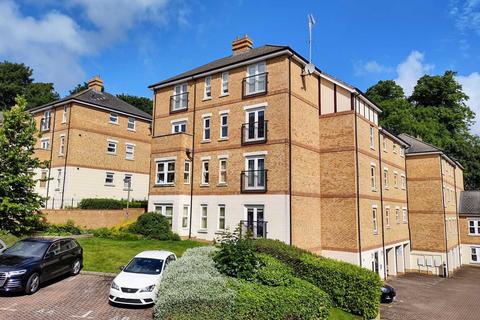 3 bedroom apartment for sale, Adrian Close, Boxmoor