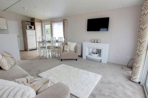 2 bedroom lodge for sale, The Nurseries Holiday Park, Mumby LN13