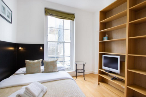 Studio to rent, North Gower Street, Euston, London, NW1
