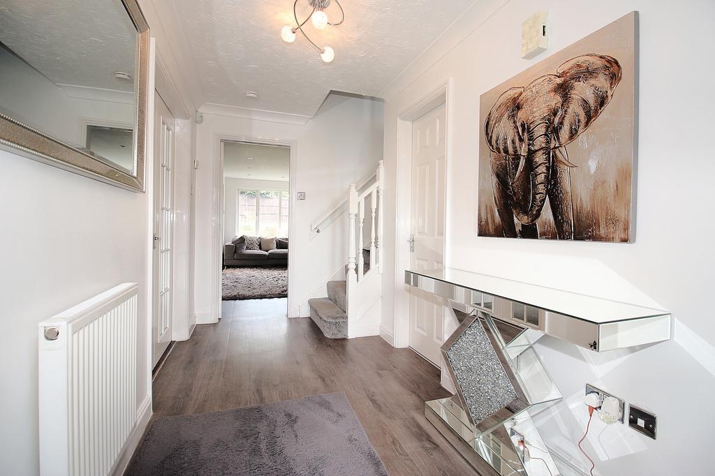 Forest House Lane, Leicester Forest East, LE3 5 bed detached house for