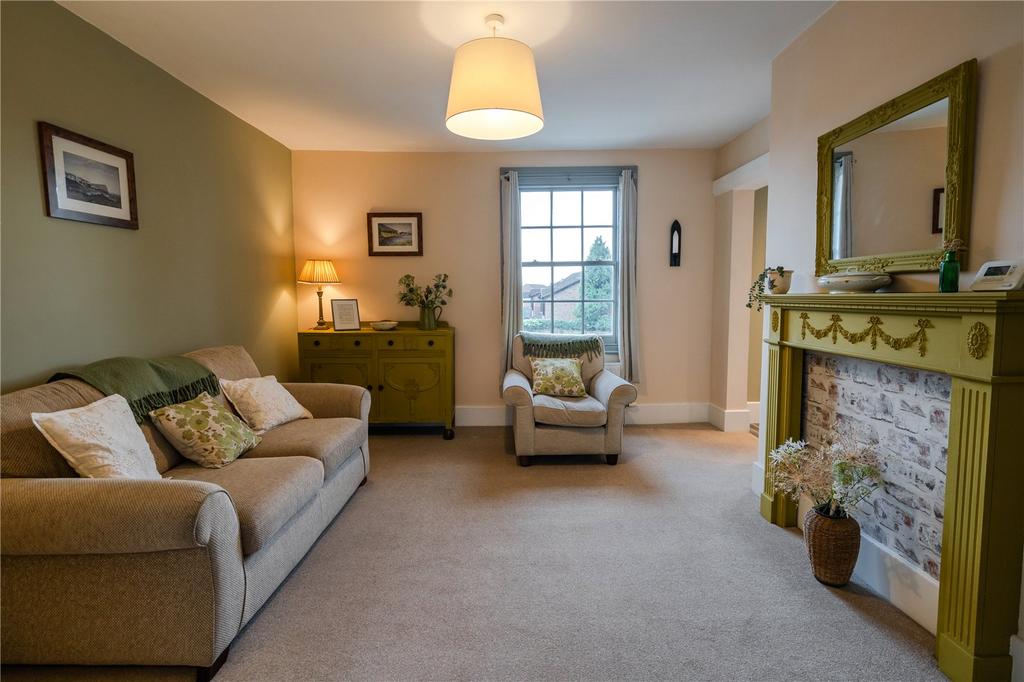 Fff - Living Room