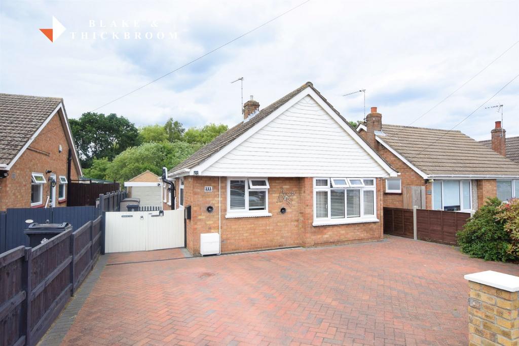 ClactononSea 2 bed detached bungalow for sale £318,500