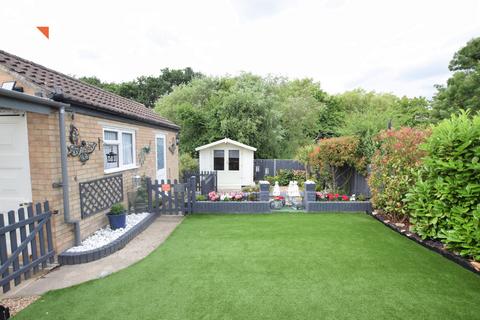 2 bedroom detached bungalow for sale, Holland on Sea