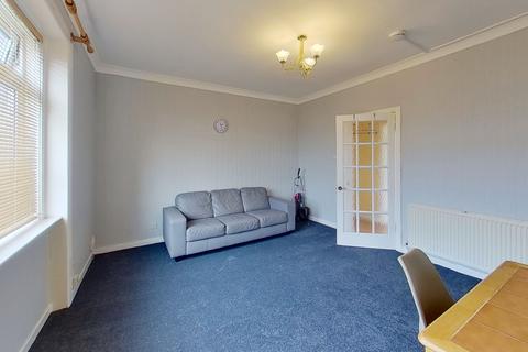 2 bedroom flat to rent, Northfield Farm Road, Willowbrae, Edinburgh, EH8