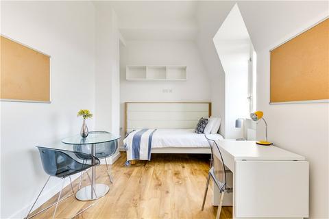 Studio to rent, Princess Beatrice House, Chelsea, London, SW10