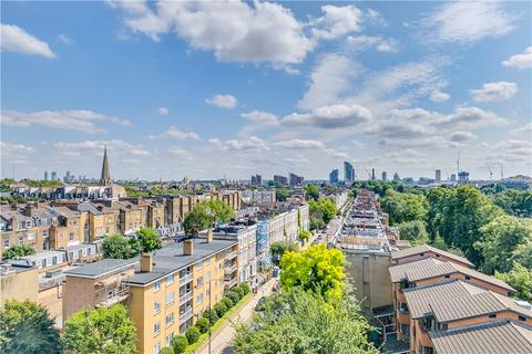 Studio to rent, Princess Beatrice House, Chelsea, London, SW10