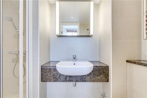 Studio to rent, Princess Beatrice House, Chelsea, London, SW10