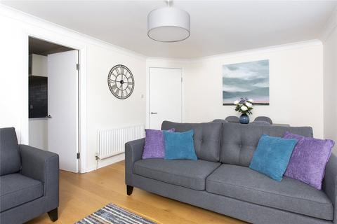 2 bedroom flat to rent, North Werber Place, Edinburgh, EH4