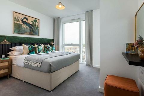 1 bedroom ground floor flat for sale, Shopwhyke Road, Indigo Park, Chichester, West Sussex