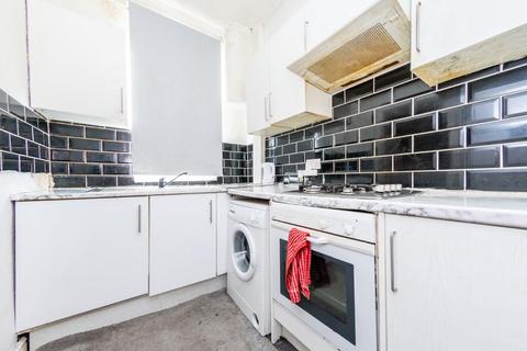 10 Trentham Row, Leeds, LS11 6HU