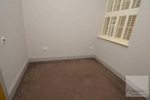 2 bedroom flat to rent, Hall Road, Norwich NR1