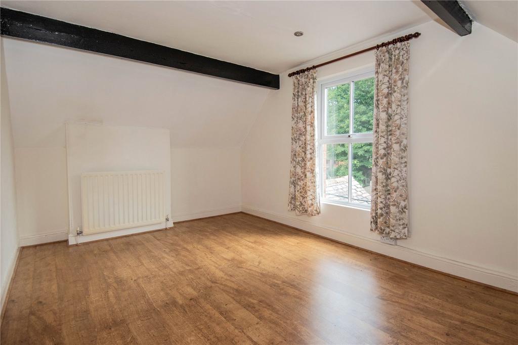 113 Worcester Road