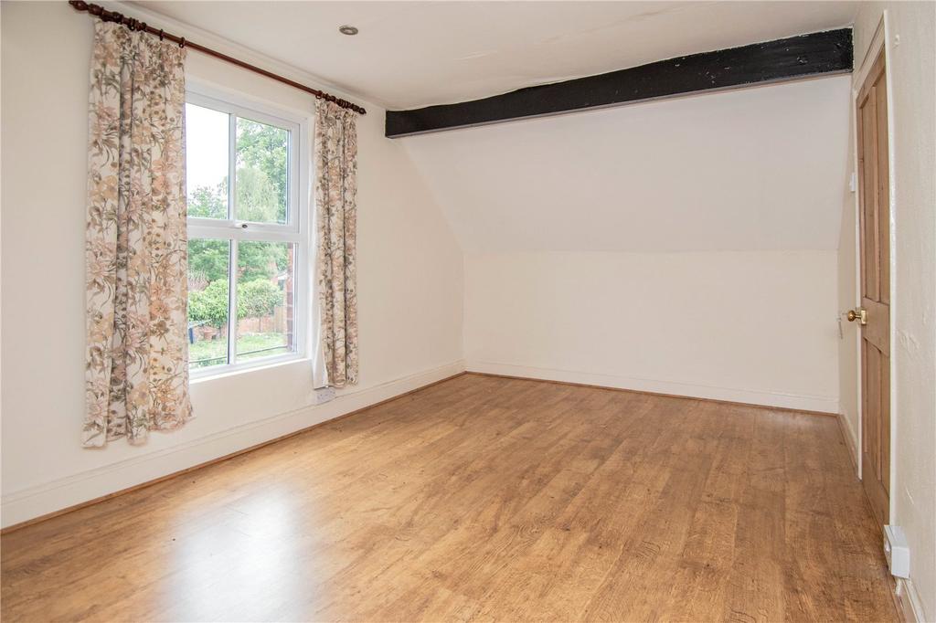 113 Worcester Road