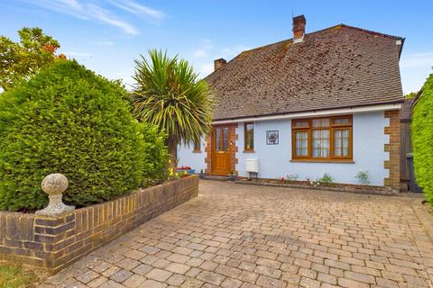 3 bedroom house for sale, Chestnuts Close, Lindfield, RH16