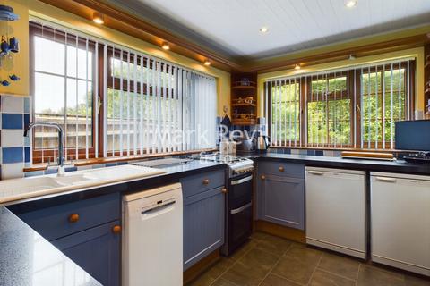 3 bedroom house for sale, Chestnuts Close, Lindfield, RH16