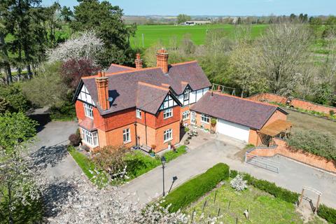 5 bedroom detached house for sale - Melton Road, Leicestershire, LE7