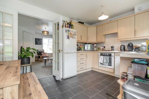 2 bedroom terraced house for sale, Tavistock Mews, Leeds