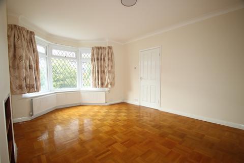 3 bedroom semi-detached house to rent, Hillcrest Road, Orpington, BR6