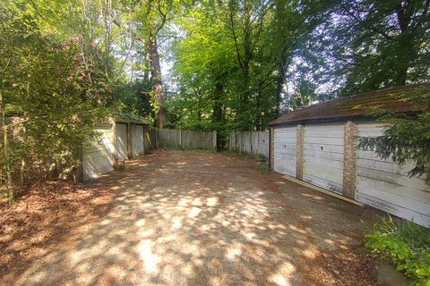 Detached house for sale, Portley Wood Road, Whyteleafe CR3