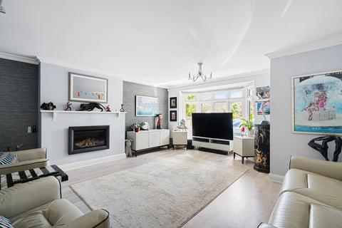 160 Bush Road, Cuxton, Rochester, ME2 1HB