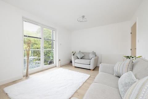 55 Esk Bridge, Penicuik, EH26 8QR