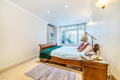 Flat 1, 42 Clanricarde Gardens, London, W2 4JW
